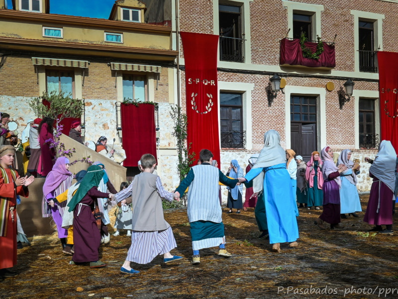 Representación de la Pasión Viviente de Iriépal en Guadalajara. Fotografia de Pablo Pasabados 